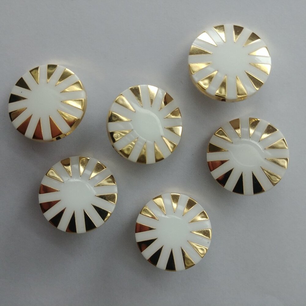 4/$20 Vintage set of 6 six large white and gold buttons